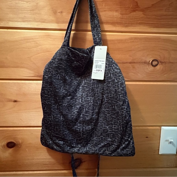 Adidas hands free golf tote. NWT - Picture 6 of 11